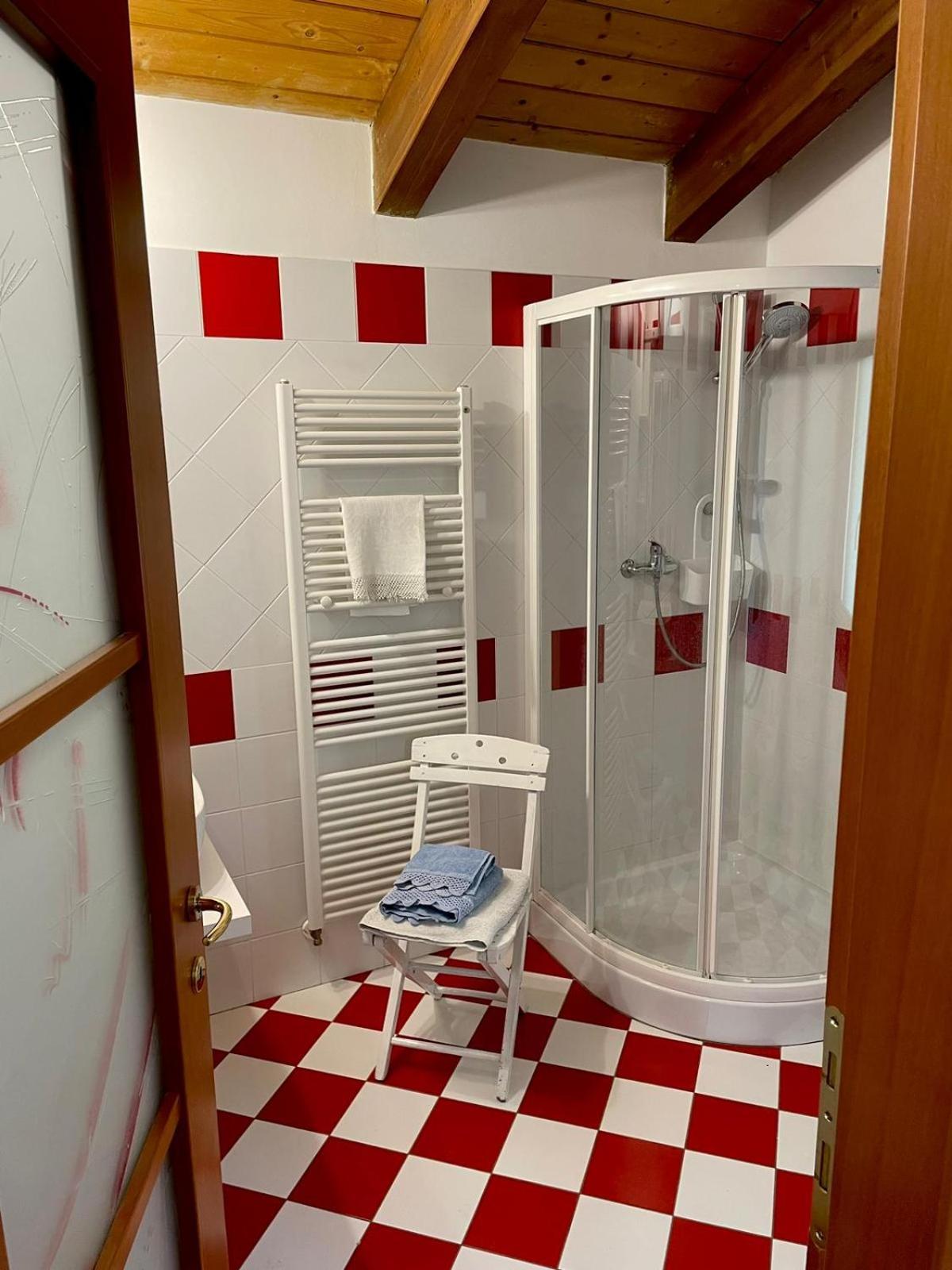 L'Angolo Di Leo Borgofranco d'Ivrea Dış mekan fotoğraf